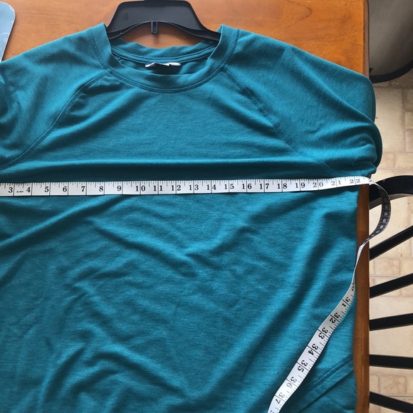 Danskin long sleeve top - Size XL - Picture 7 of 7